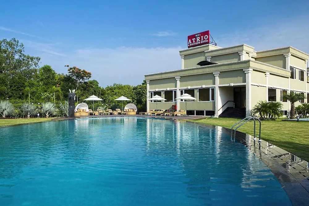 Atrio By Devam Hotel Gurgaon 4*,